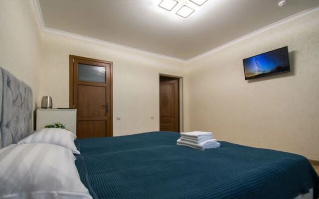 Na Bulvare Hotel