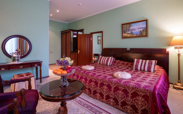 Azhur Classic Mini-Hotel