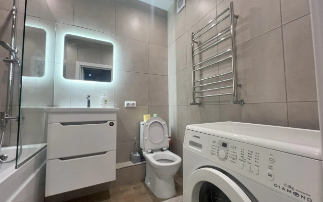 Uyutnaya Svetlaya S Sovremennym Remontom Flat