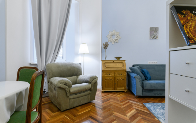 Апартаменты Sergeew Apartments Авторский апартамент у Мариинского Театра