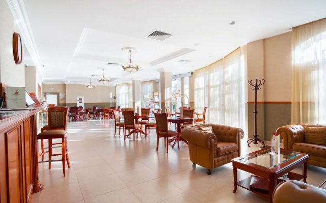 Grej Inn Hotel