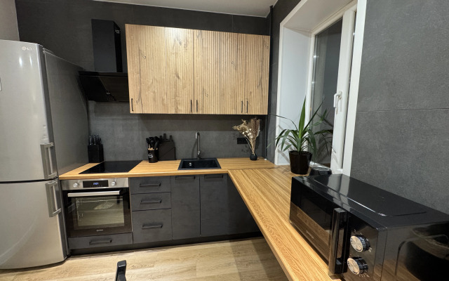 Апартаменты Уютная 2-х.ком.кв на НЛМК