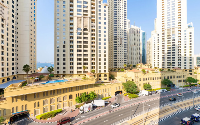 Excellent Panoramic 1BR at Attessa