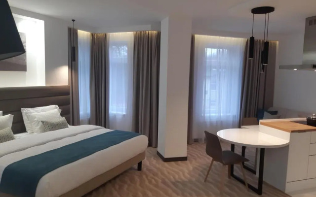 Апартаменты Полулюкс Park House