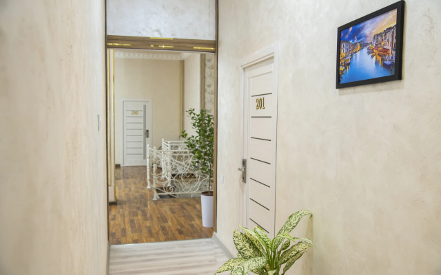 Art Home