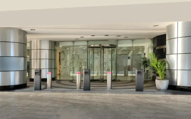 Отель Nile Suites Plaza Hotel Apartments