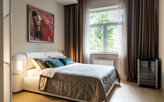 Vidovaya Uyutnaya Na Zhivopisnoy Naberezhnoy V Tsentre Stolitsy Flat