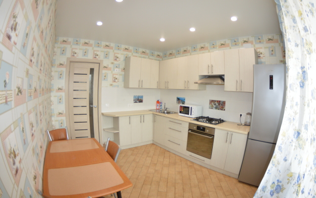 Апартаменты Уютная двушка на Верхней дуброве 2Б