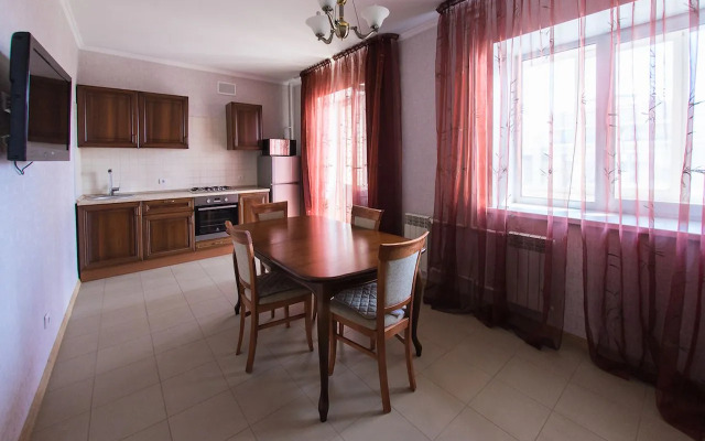 Апартаменты На Правды 25