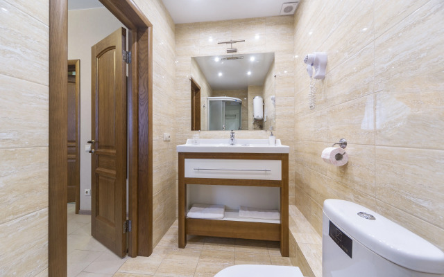 Vip Khaus Hotel
