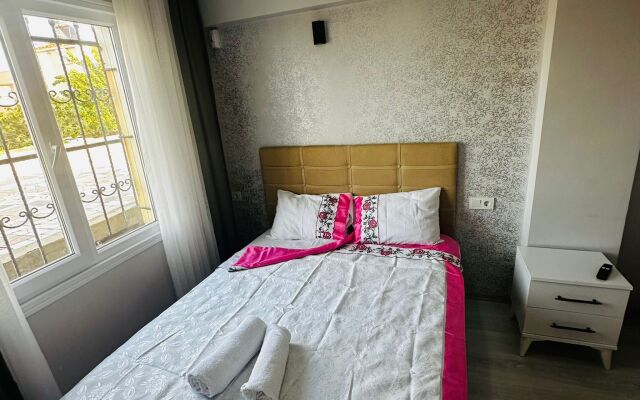 Airport Black Sea Hotel & Restaurant Hotel