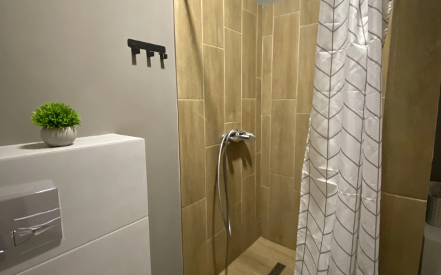 Апартаменты 1 ком 2+2 на набережной Тюмени