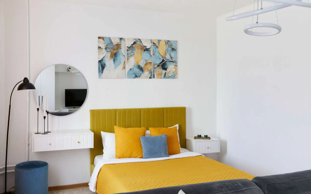 Flatstay Narodnaya 5/2 Apartments