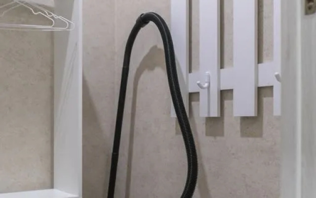 Na Pervomayskoy Ulitse 70 Flat