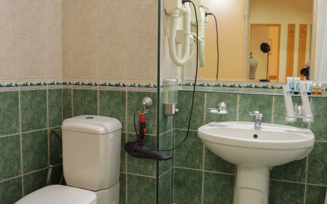 Expo Hotel
