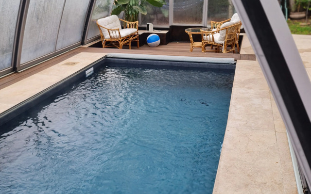 Naomis Villa