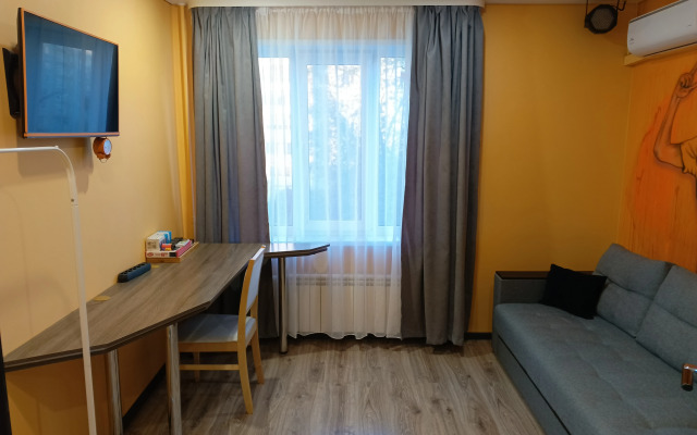 Yarkaya zapominayuschayasya Flat