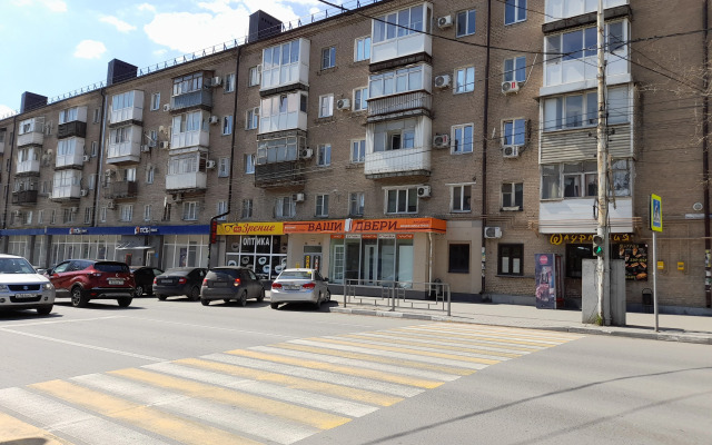 Квартира на Проспекте Победа Революции Д.128б