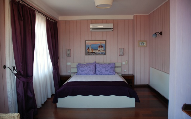 Lisola Guest house