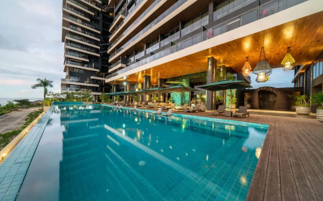 Курортный отель The Reef Island Resort Mactan Cebu