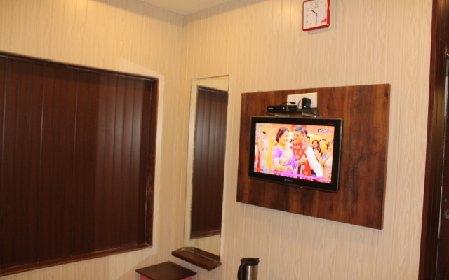 Good Luck Residency Hotel