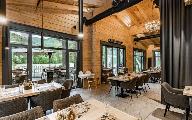 Grand Chalet Altay Hotel