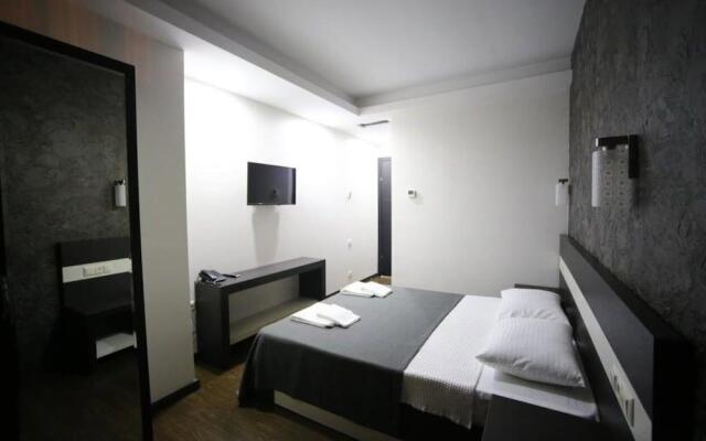 West Tower Hotel