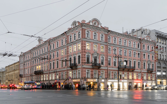 Апартаменты Уют с видом на Невский