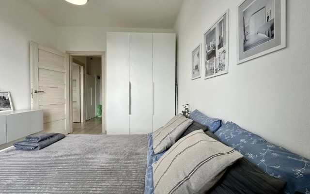 Yevro Dvushka V Zhk Artlayn Apartments