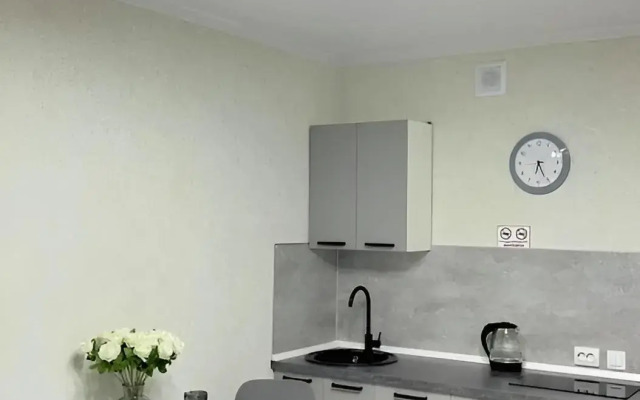 Marat Home Prospekt Stroiteley 70 Flat