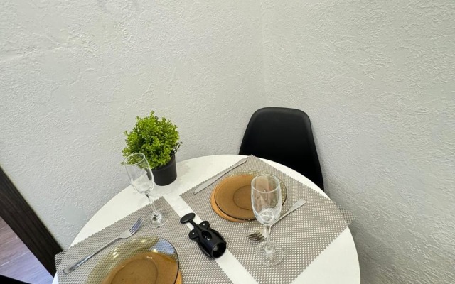 Ryadom S Russkim Muzeem I Mikhaylovskim Zamkom Apartments
