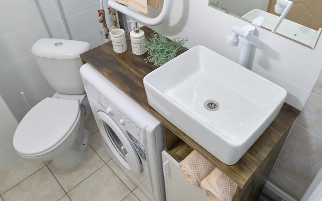 Апартаменты 9 Ночей 12 на Большая Подгорная