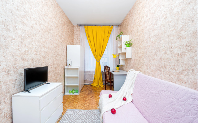 Квартира у Юсуповского сада