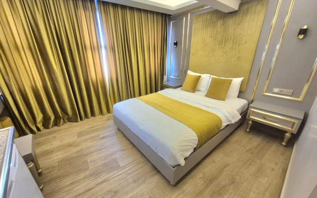 Отель Taksim La Marino