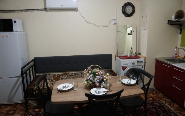 Sverdlova 53 Do 6 Spalnykh Mest Flat