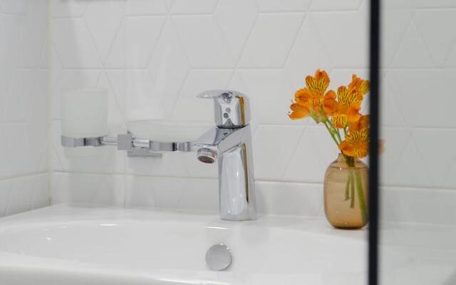 Апартаменты Квартира Cтудия у метро Бухарестская