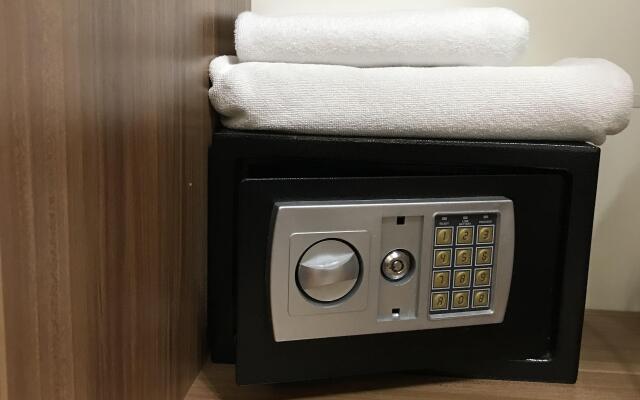 Apelsin u Krasnoy Ploshadi Hotel