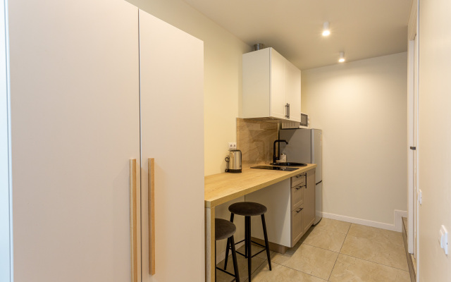Morent s dizaynerskim remontom v ZHK «Frukty» Apartments