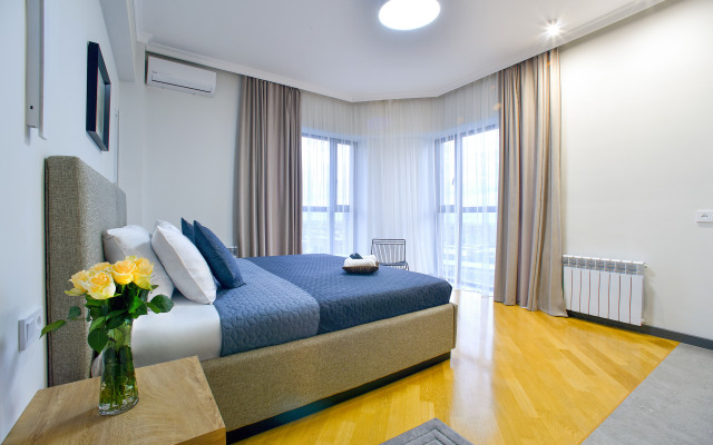 CheckInn Apartments
