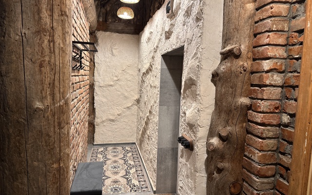Gnѣzdo S Kaminom i Dvumya Spalnyami Private House