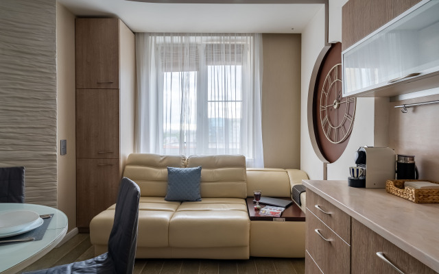 SutkiLive u m.Ekektrosila Apartments