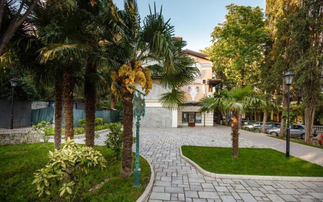 Nitstsa Boutique-Hotel