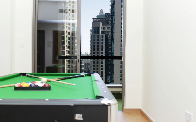 Boris Capsule JBR Hostel