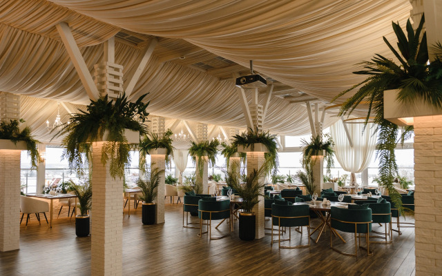 Viktoriya Plaza Hotel