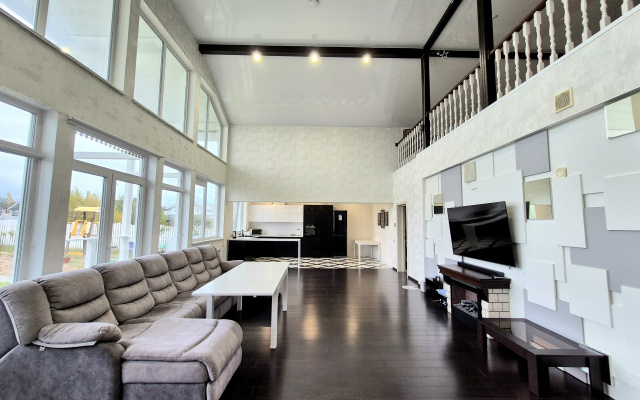 Частный дом Чудесный около карьера