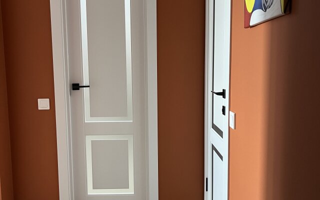 Orange Studio Flat