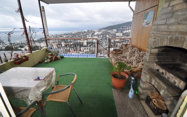 Na Ulitse Timiryazeva 25 Apartments