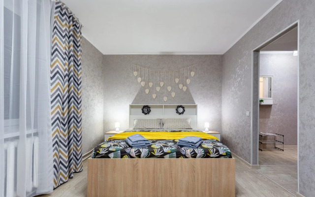 Sadovoe Koltso Izumrudnaya Apartments