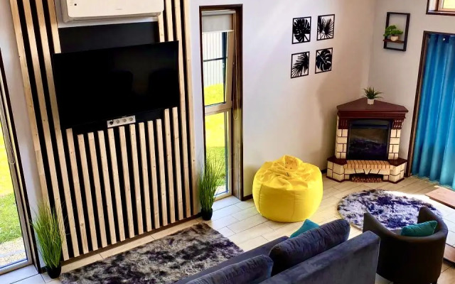 Ambar-Khaus Private house