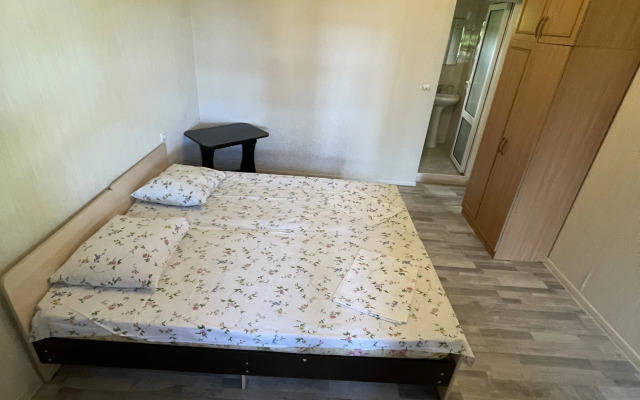 Topchyan 15 Guest house
